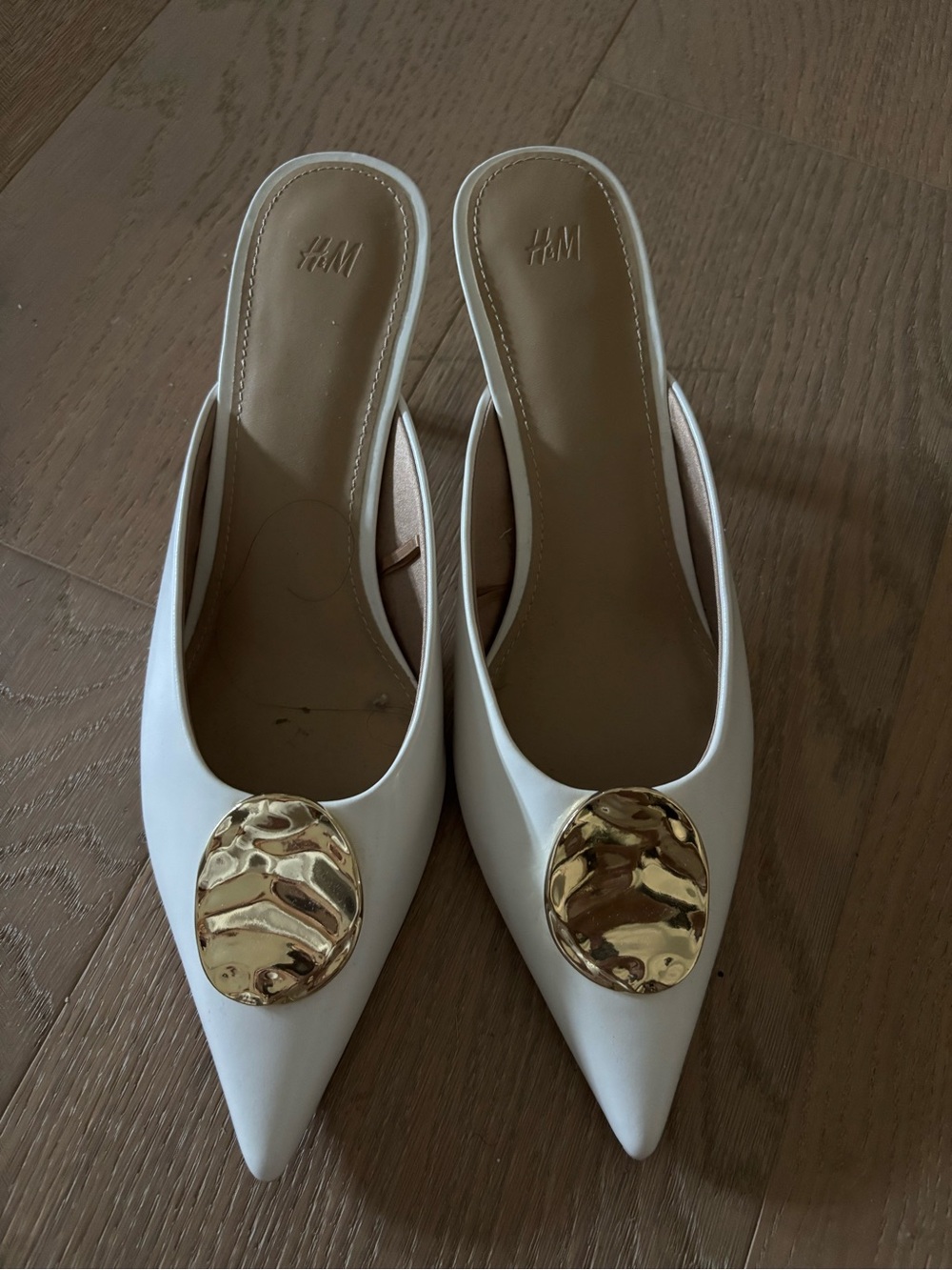 H&M White Pointed Slip-On Mules with Gold Medallion